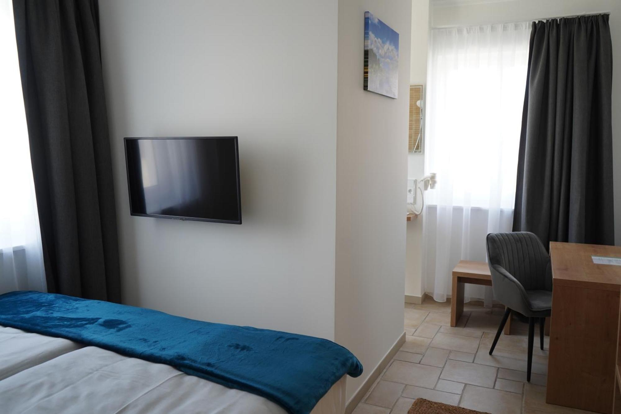 Eco Motel Wallersdorf Exteriör bild